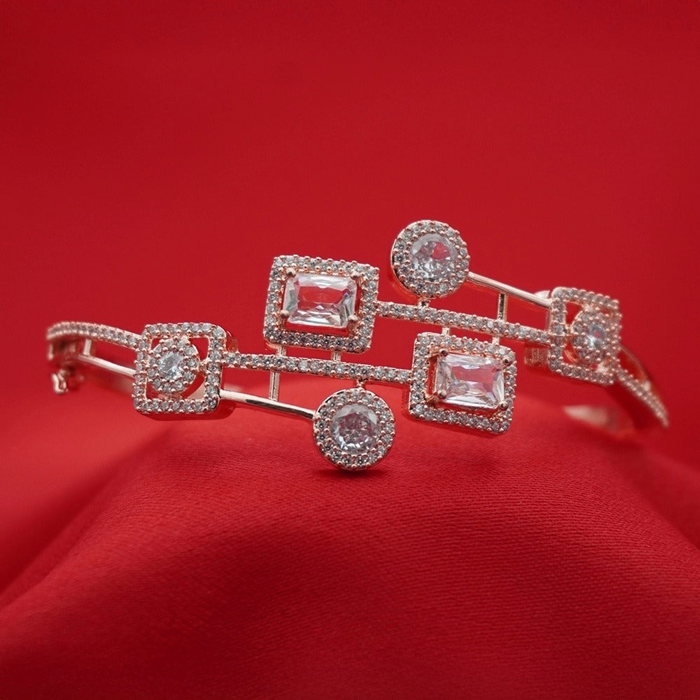 Elegant Halo Geometric Stone Statement Bracelet (Free size)