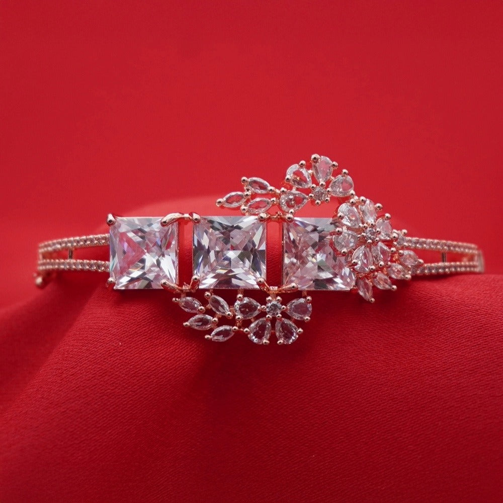 Floral Statement Fashion Bracelet (Free size)