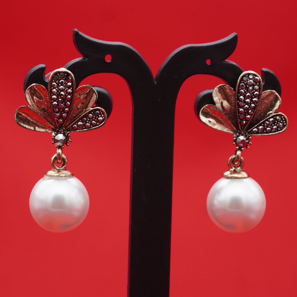 Gold Fan Pearl Drop Earrings