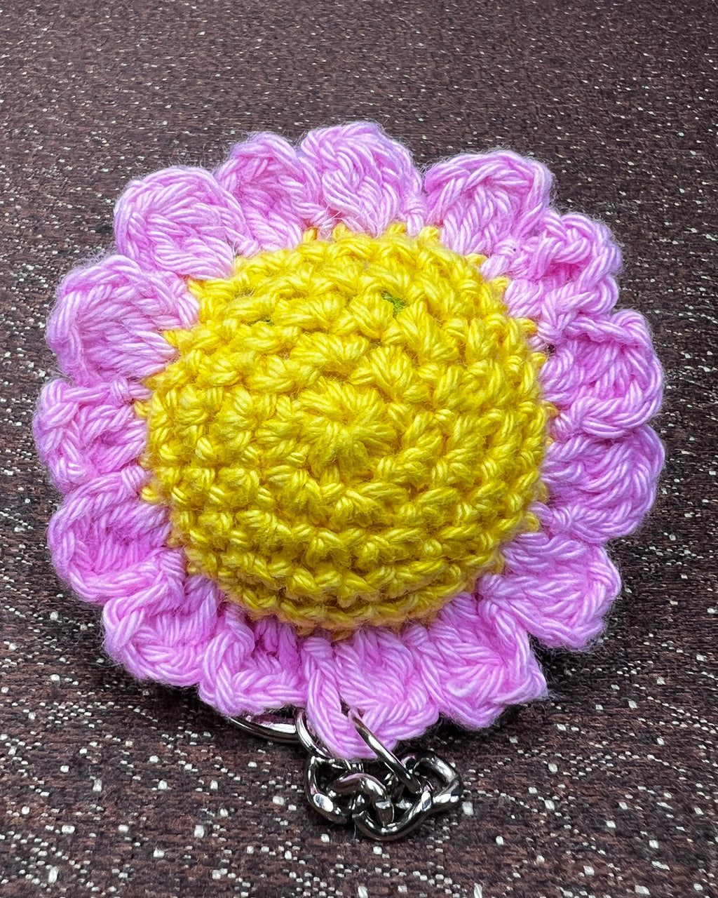 🌸 Blooming Charms - Spring Daisy – Pink Petals with Yellow Center