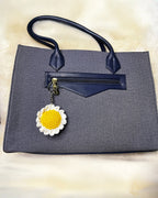 🌸 Blooming Charms - Daisy Delight - White & Yellow Bloom