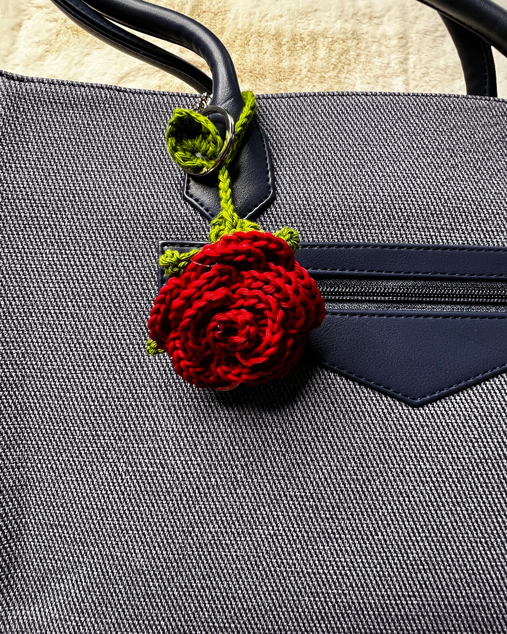 🌸 Blooming Charms - Classic Red Rose