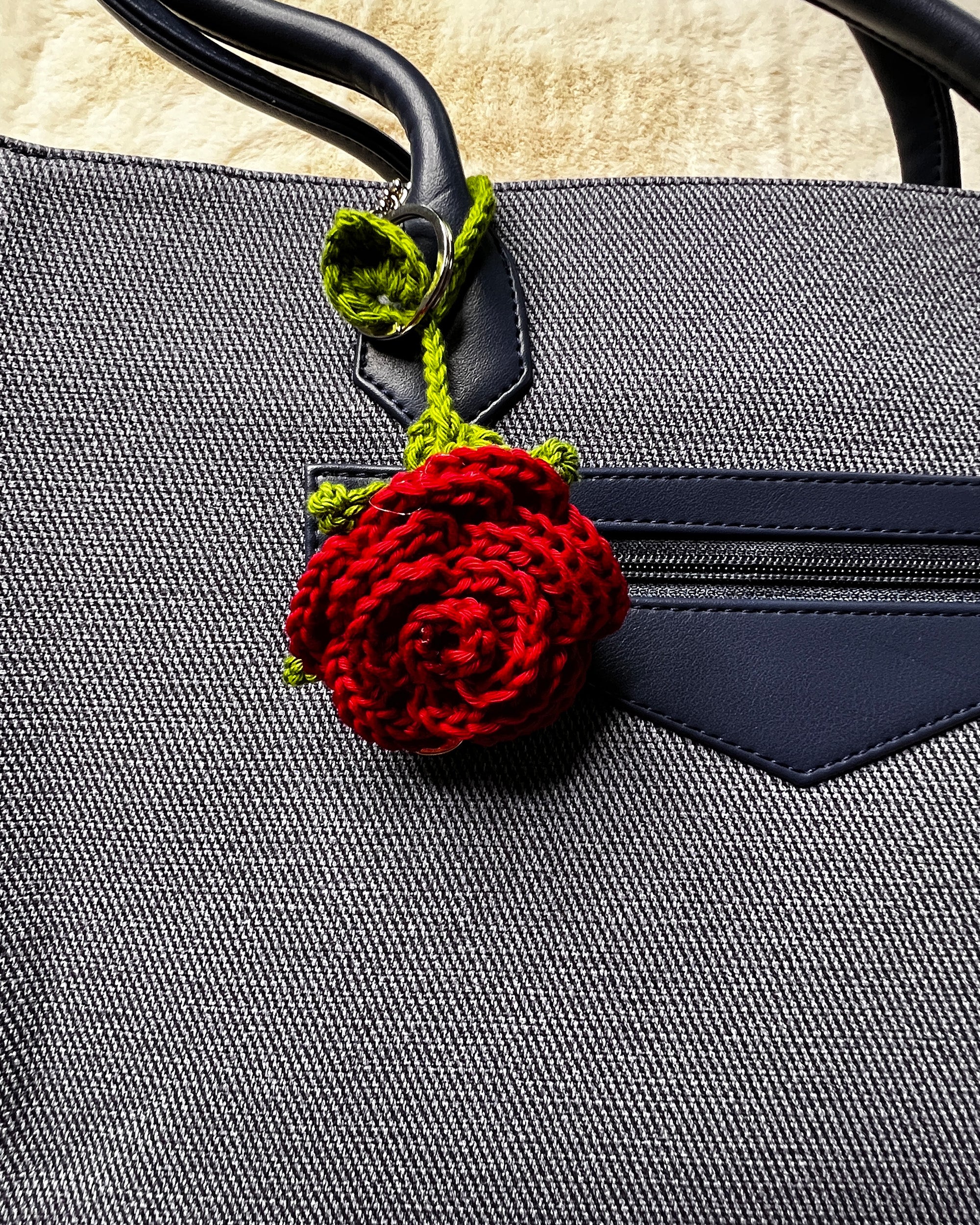 🌸 Blooming Charms - Classic Red Rose