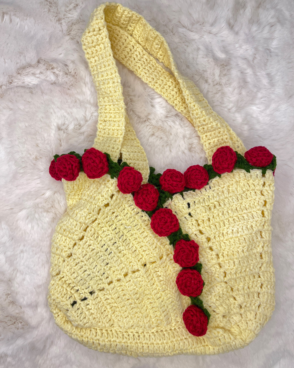 Handcrafted Floral Crochet Tote – Cream Blush Bloom (Cream with Red Roses)