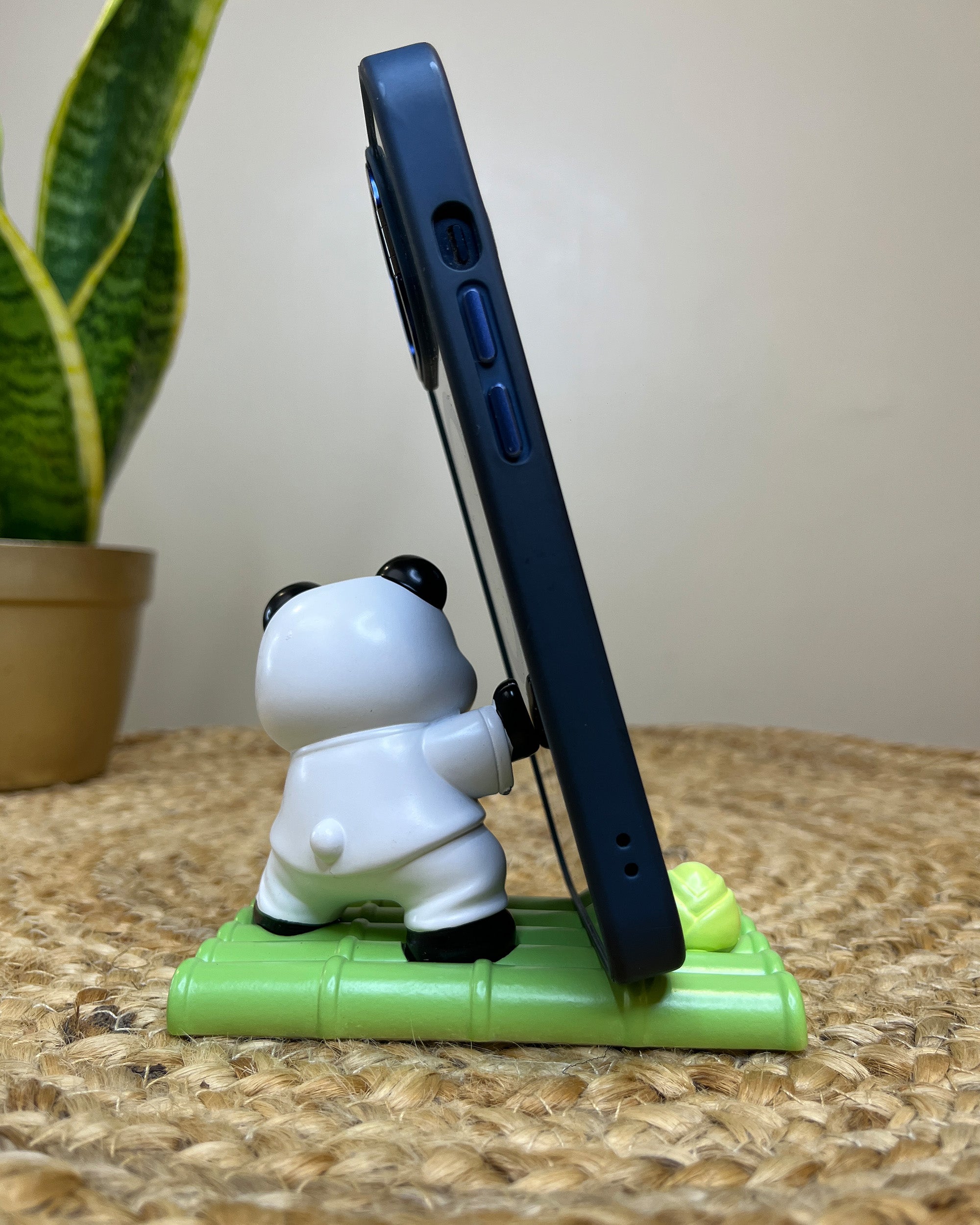 Kawaii Panda Phone Stand – Power Punch with Bamboo Base