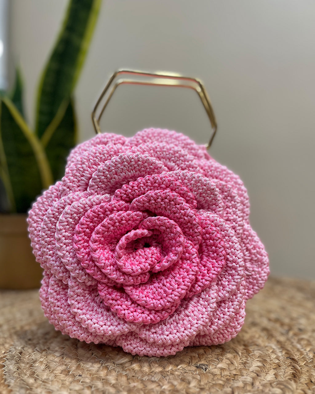 Rosalia - The Handmade Crochet Purse | Pink