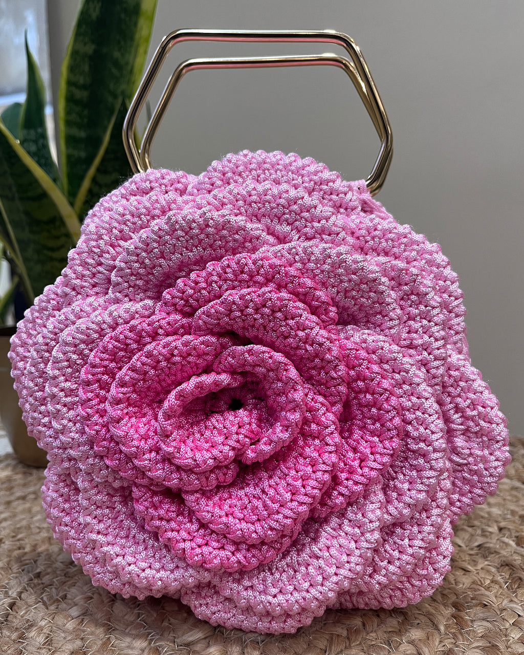Rosalia - The Handmade Crochet Purse | Pink