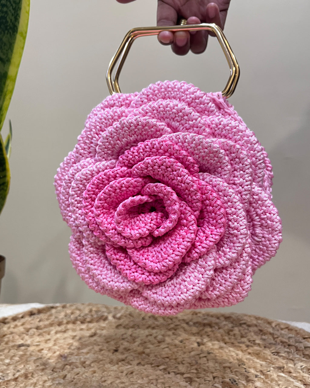 Rosalia - The Handmade Crochet Purse | Pink