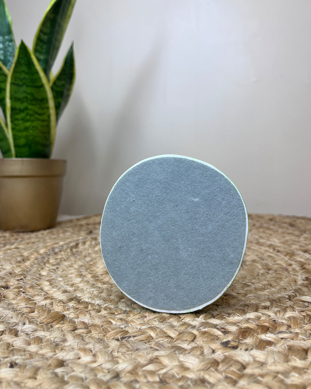 Kawaii Panda Phone Stand –  Snacking Panda