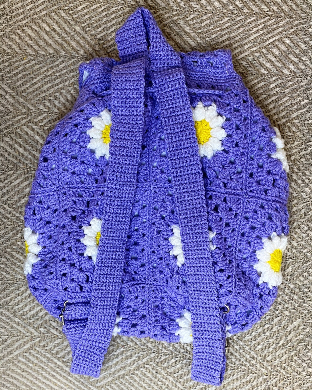 Handcrafted Daisy Crochet Backpack – Lavender Backpack with Daisy Accents