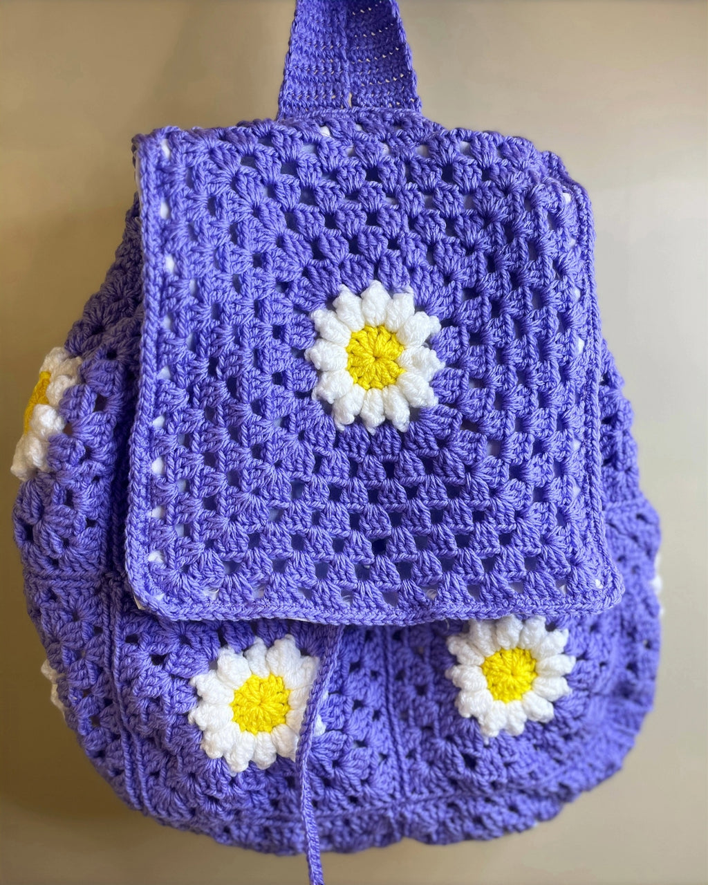 Handcrafted Daisy Crochet Backpack – Lavender Backpack with Daisy Accents