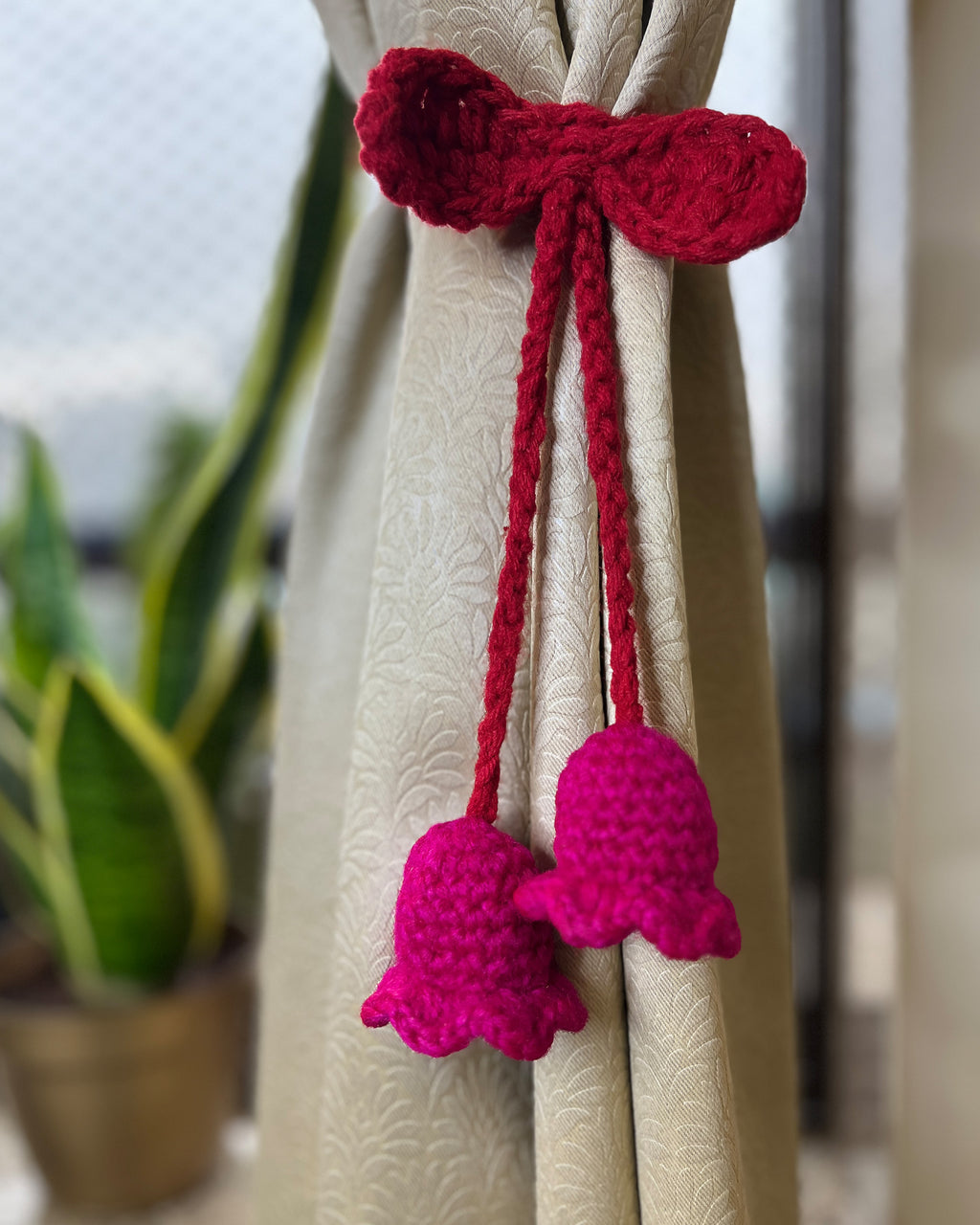 Handmade Romantic Floral Home Decor - Crochet Red & Magenta Tulips Curtain Tieback