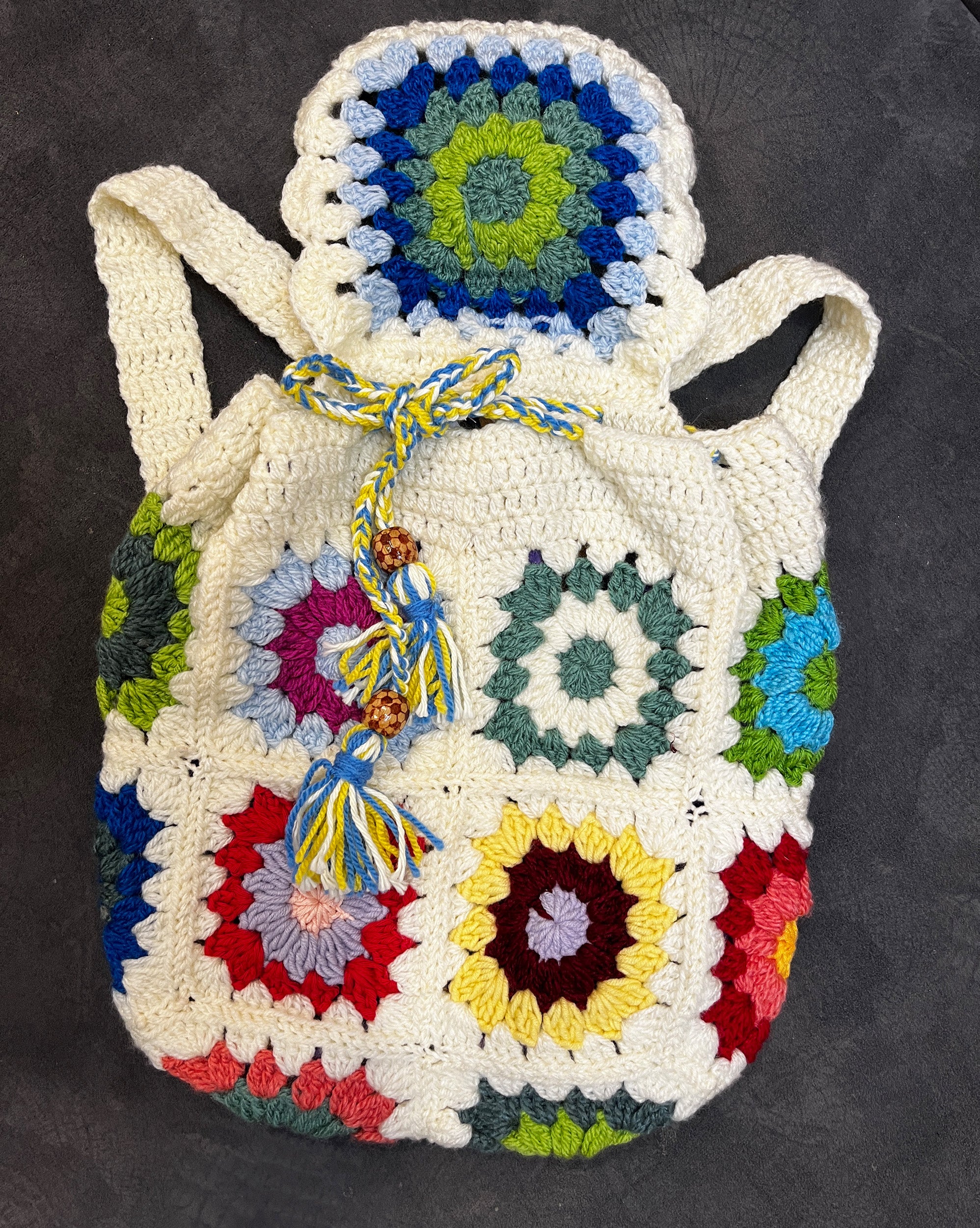 🌸 Wildflower Dreams Crochet Backpack - Ivory Meadow