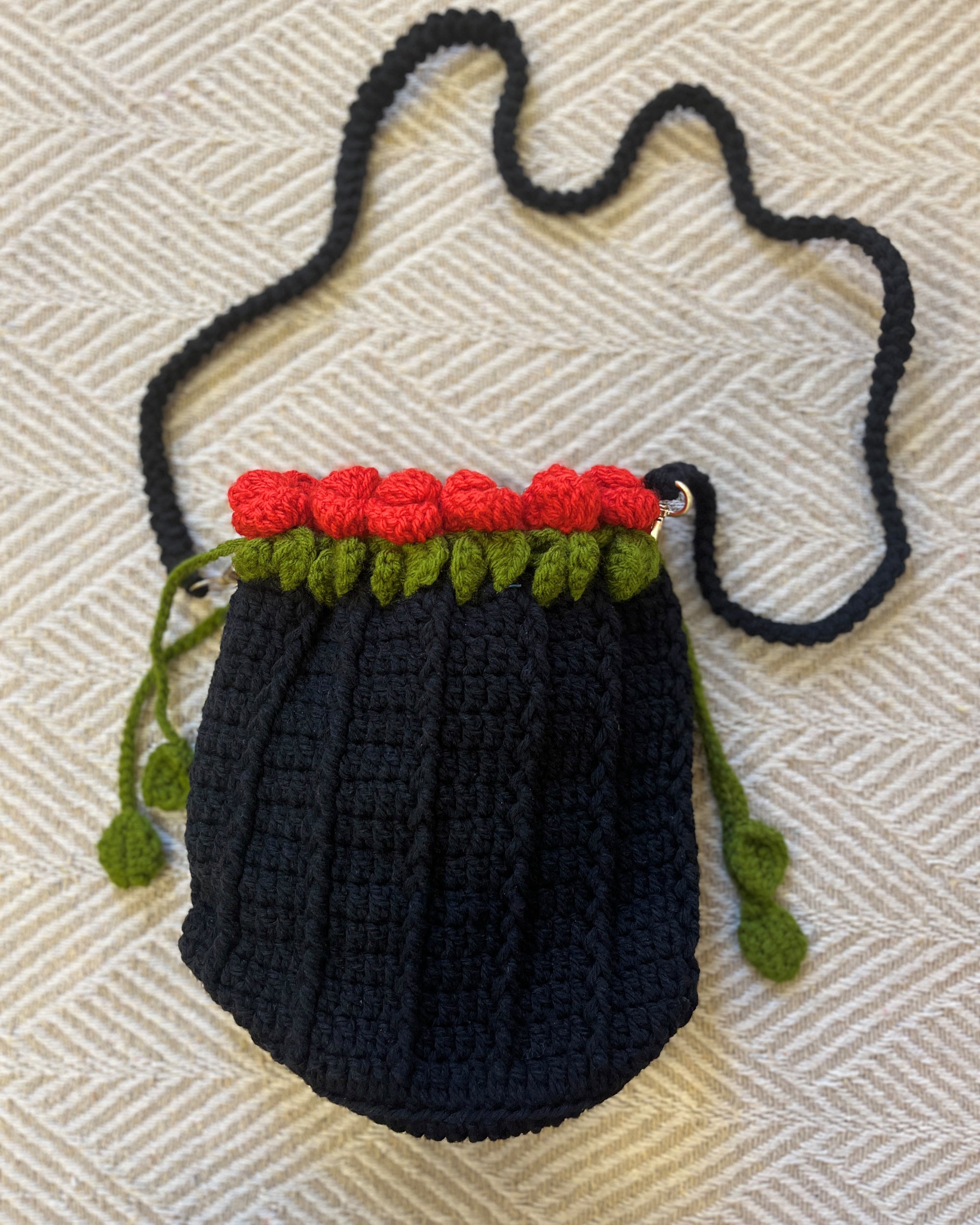 Midnight Crochet Drawstring Sling Purse – Scarlet Rose Edition