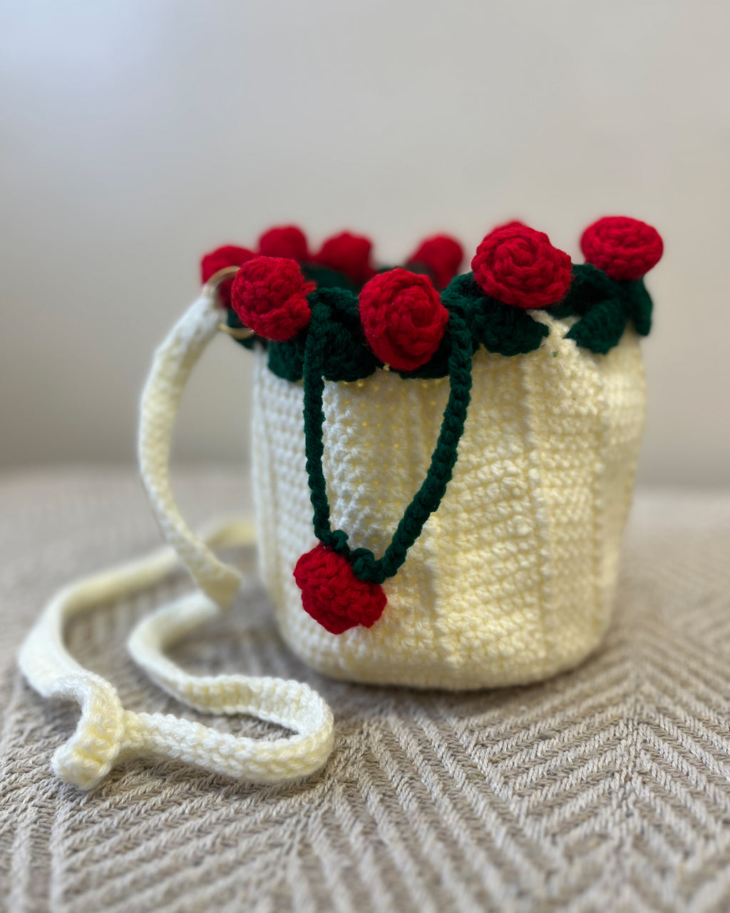 Vanilla Crochet Drawstring Sling Purse – Scarlet Rose Edition