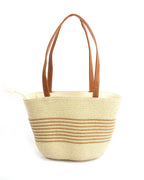 Lightweight Natural Wave-Pattern Straw Tote | Classic Light Beige