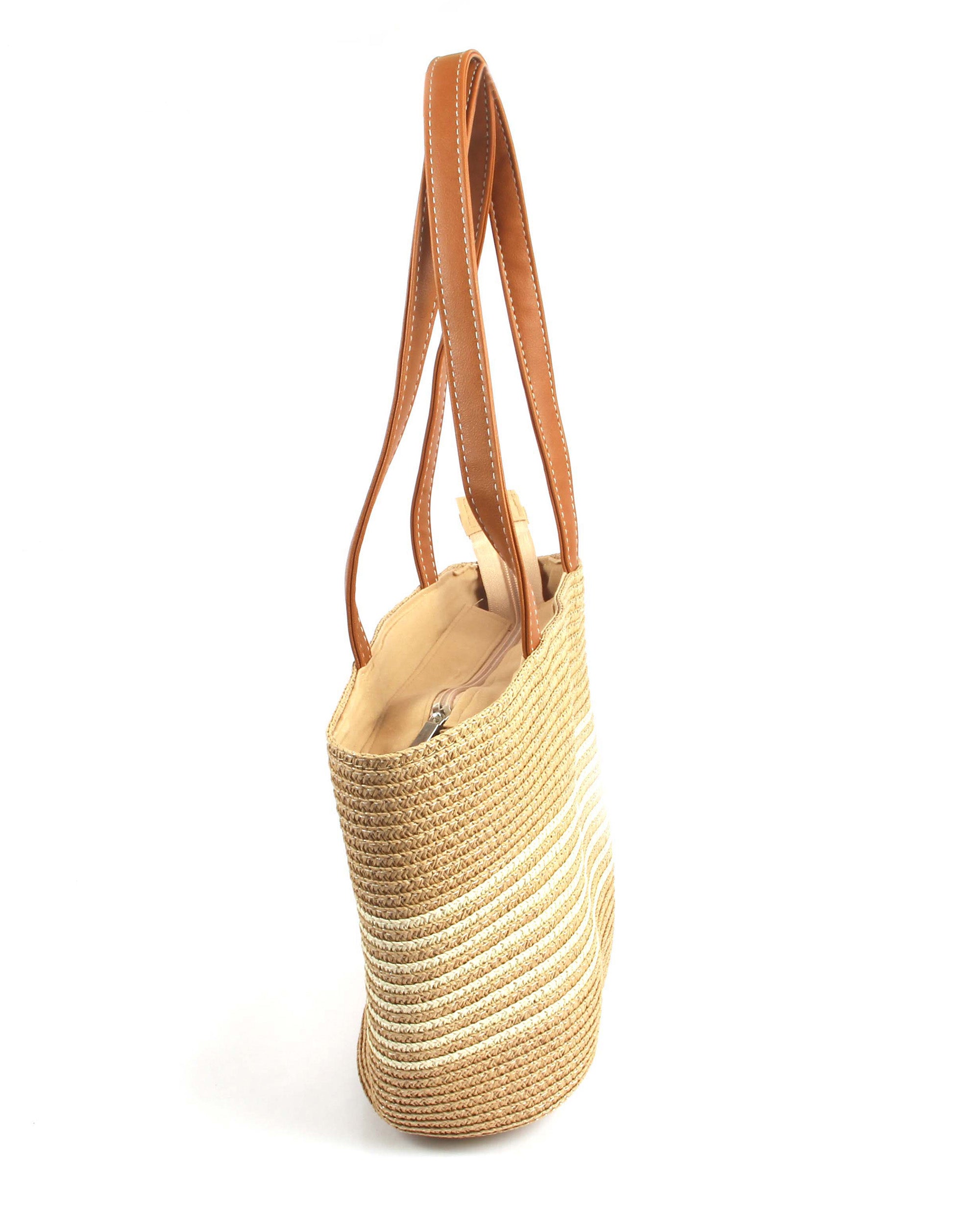 Lightweight Natural Wave-Pattern Straw Tote | Soft Light Brown