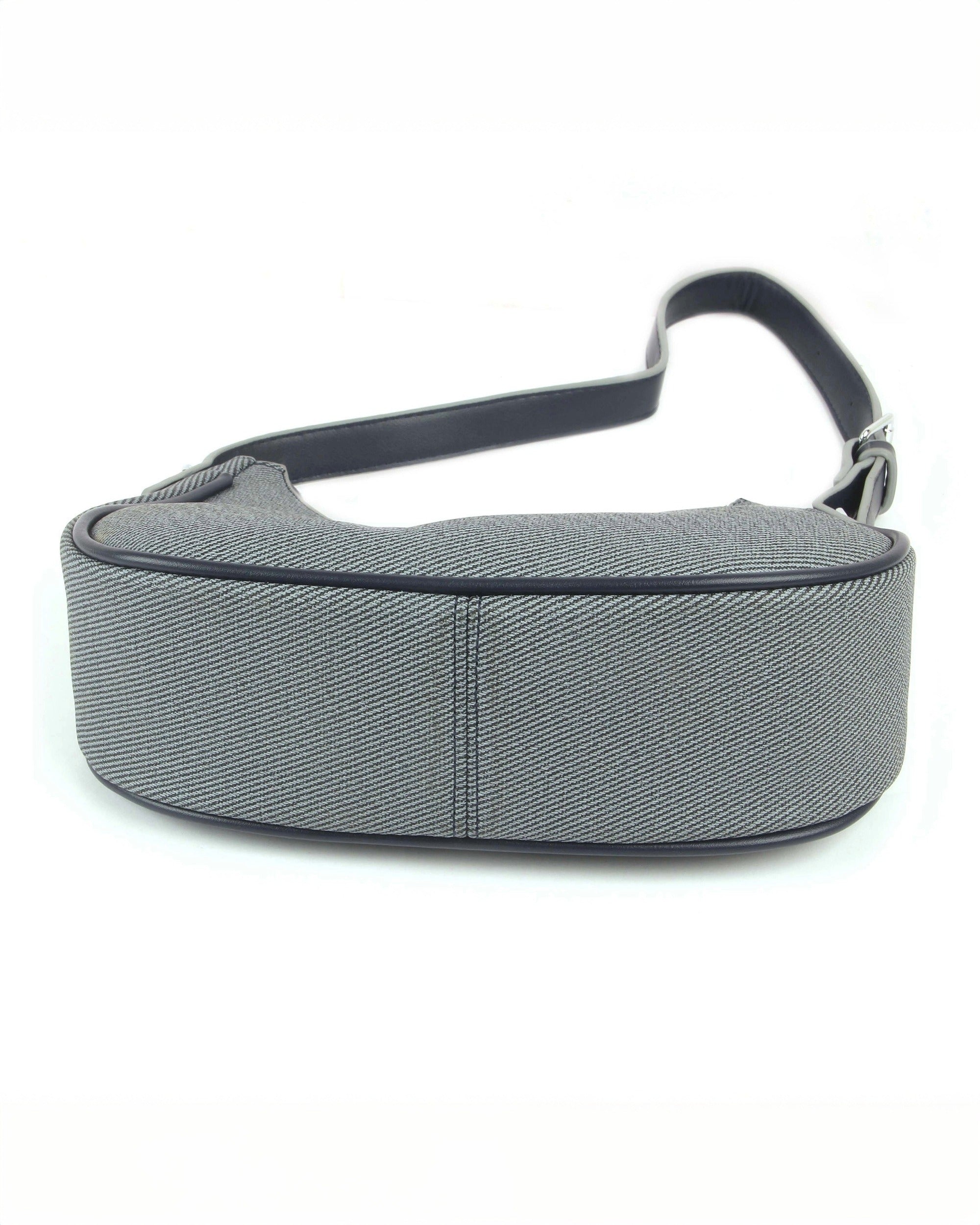 MIN MIN Textured Chic Handbag | Versatile Blue