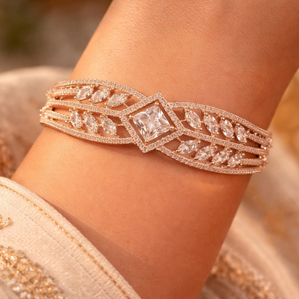 Multi-Row Princess-Cut Leaf Design Bracelet (Free size)