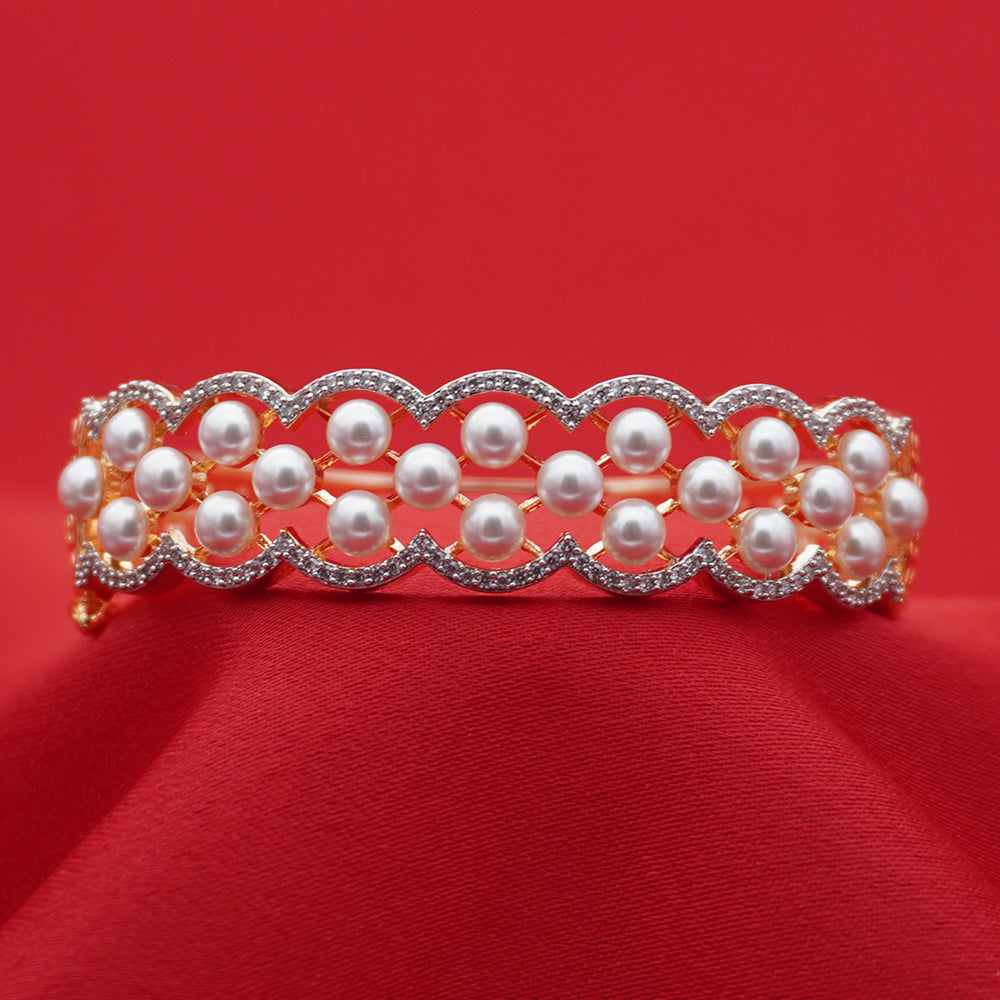 Pearl Scalloped Fashion Gold-Tone Bangle (Free size)