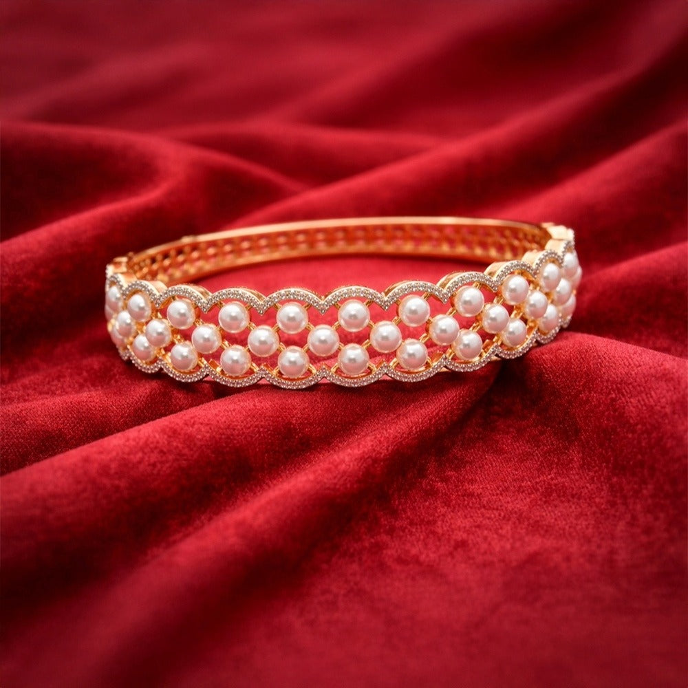 Pearl Scalloped Fashion Gold-Tone Bangle (Free size)
