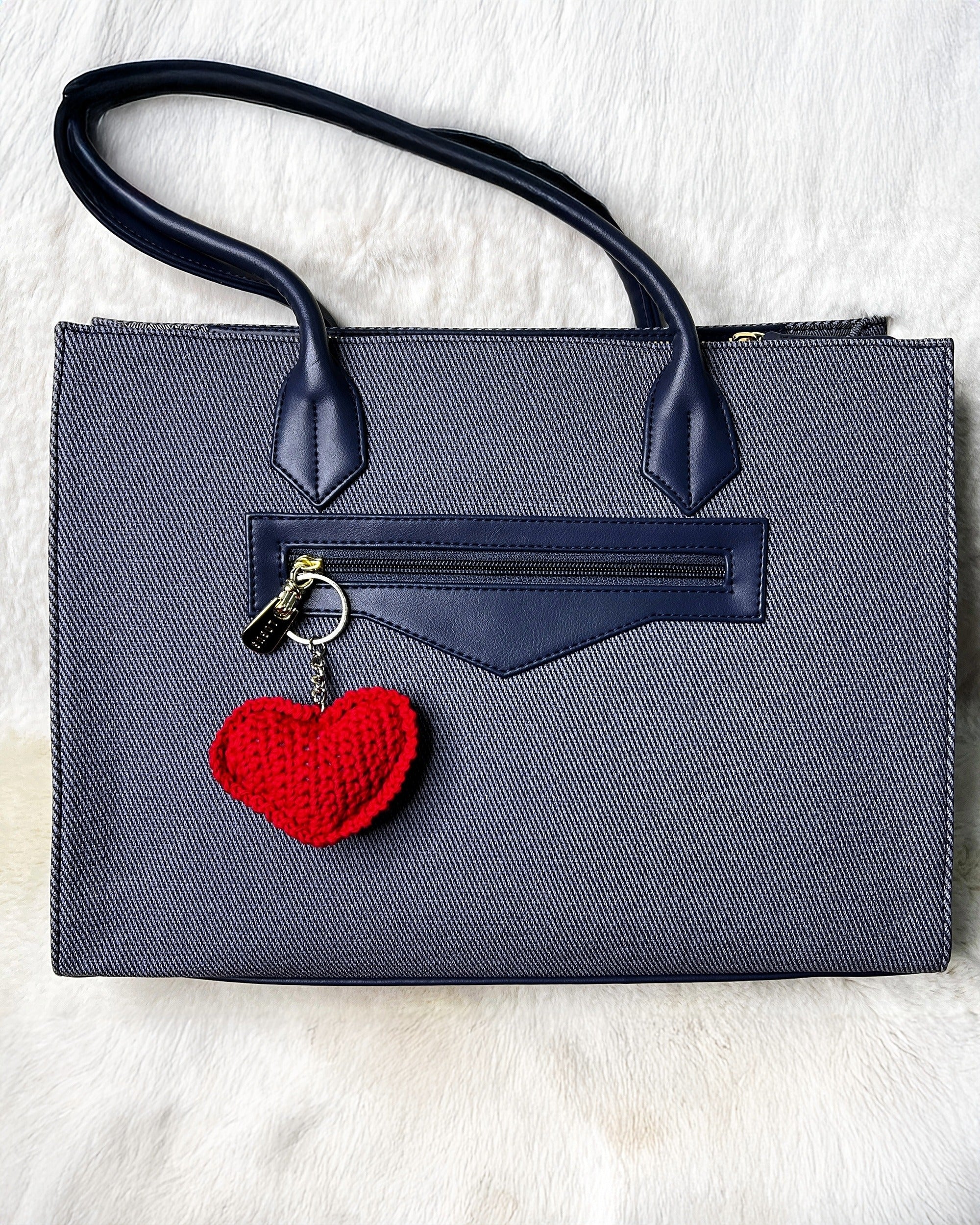 💖 Tiny Treasures – Ruby Glow – Red Crochet Heart