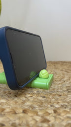 Kawaii Panda Phone Stand – Kick Attack on Bamboo Base