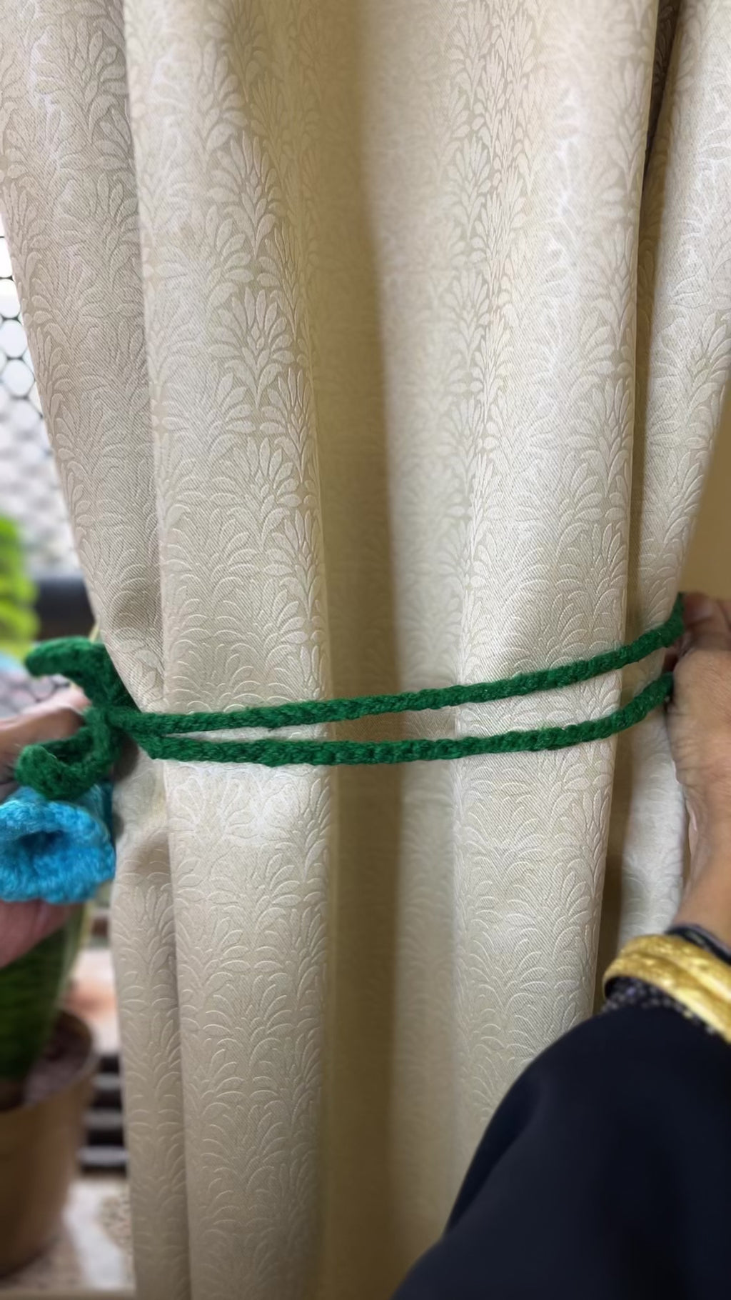 Handmade Romantic Floral Home Decor - Crochet Blue Tulips Curtain Tieback